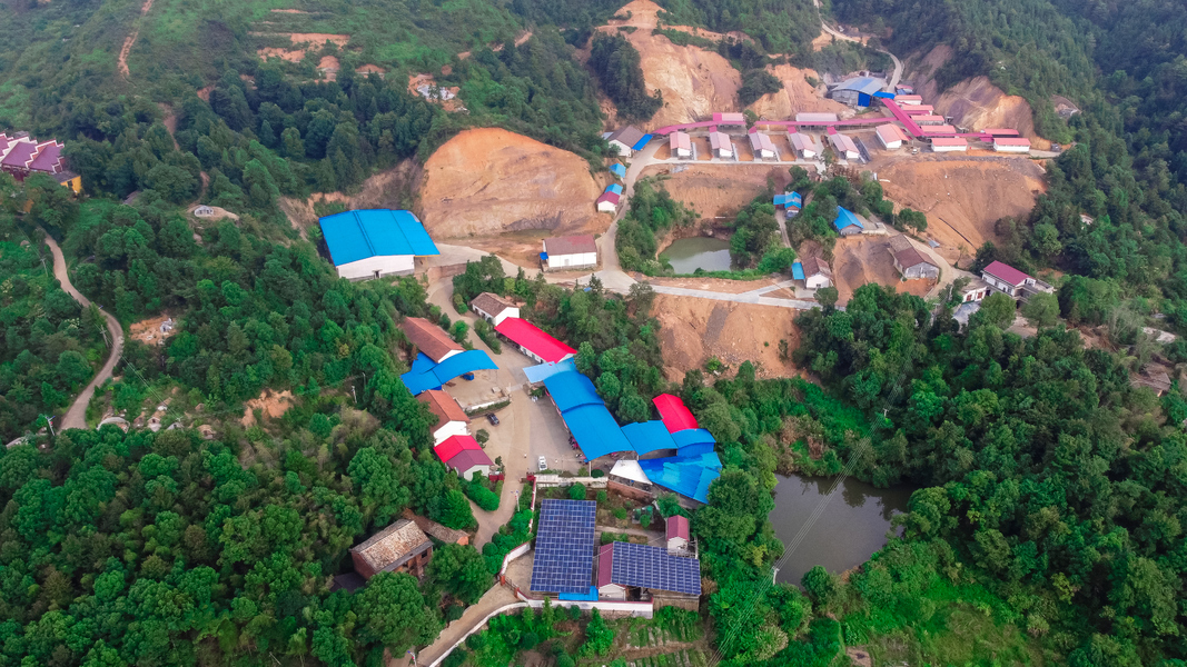 Liuyang Mandarin Fireworks Co., Ltd. خط تولید سازنده