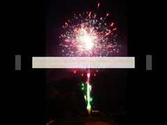 آتش بازی کیک مصرف کننده بزرگ چینی در فضای باز برای جشن جشن عروسی