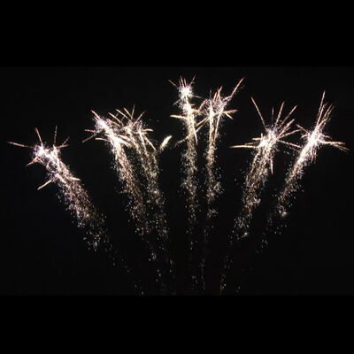 Liuyang Mandarin Fireworks 1.4G Fireworks 1.2 '' 7 Shots Single Row Fan Shape Fireworks Cake Chinese Festival Fireworks