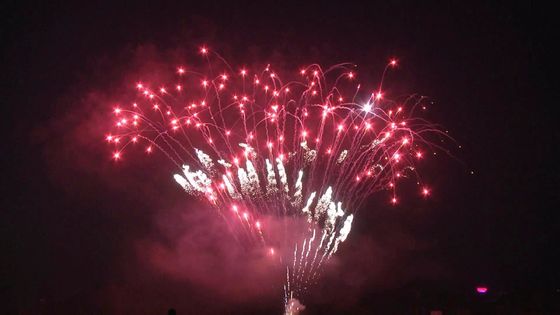 208 شات تخصیصی آتش بازی های حرفه ای کیک در فضای باز آتش بازی برای جشن جشن کریسمس