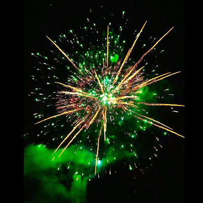 آتش بازی کیک عمده فروشی کارخانه چینی 168 شات رنگارنگ آسمان آتش بازی کیک مصرفی برای جشن آتش بازی در فضای باز